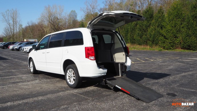 2015 Dodge Grand Caravan SXT Plus