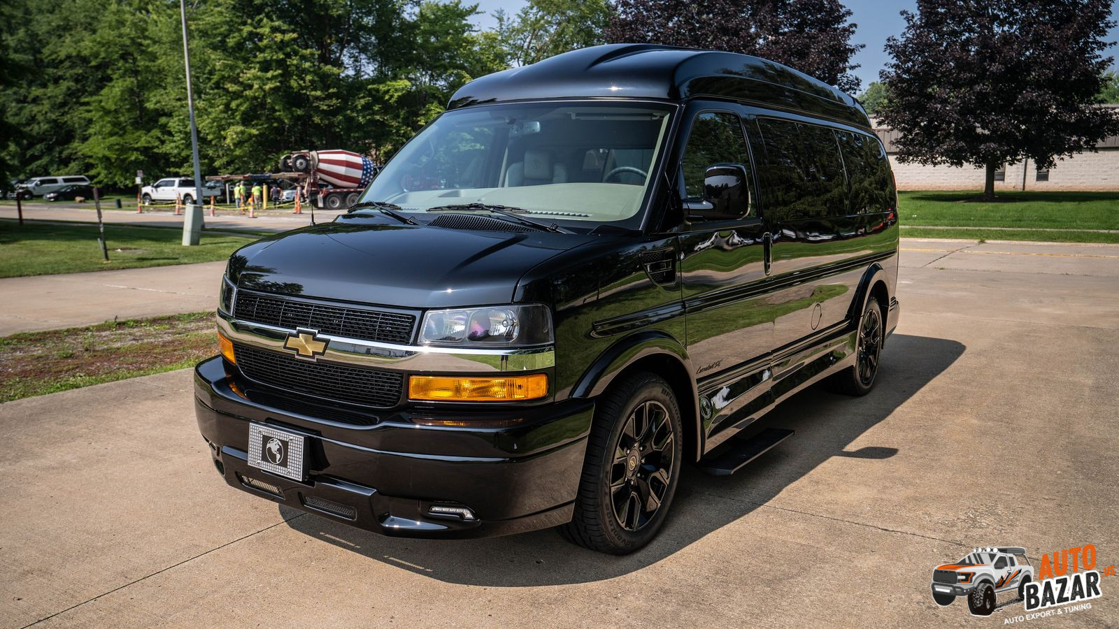 2023 Chevrolet Express 2500