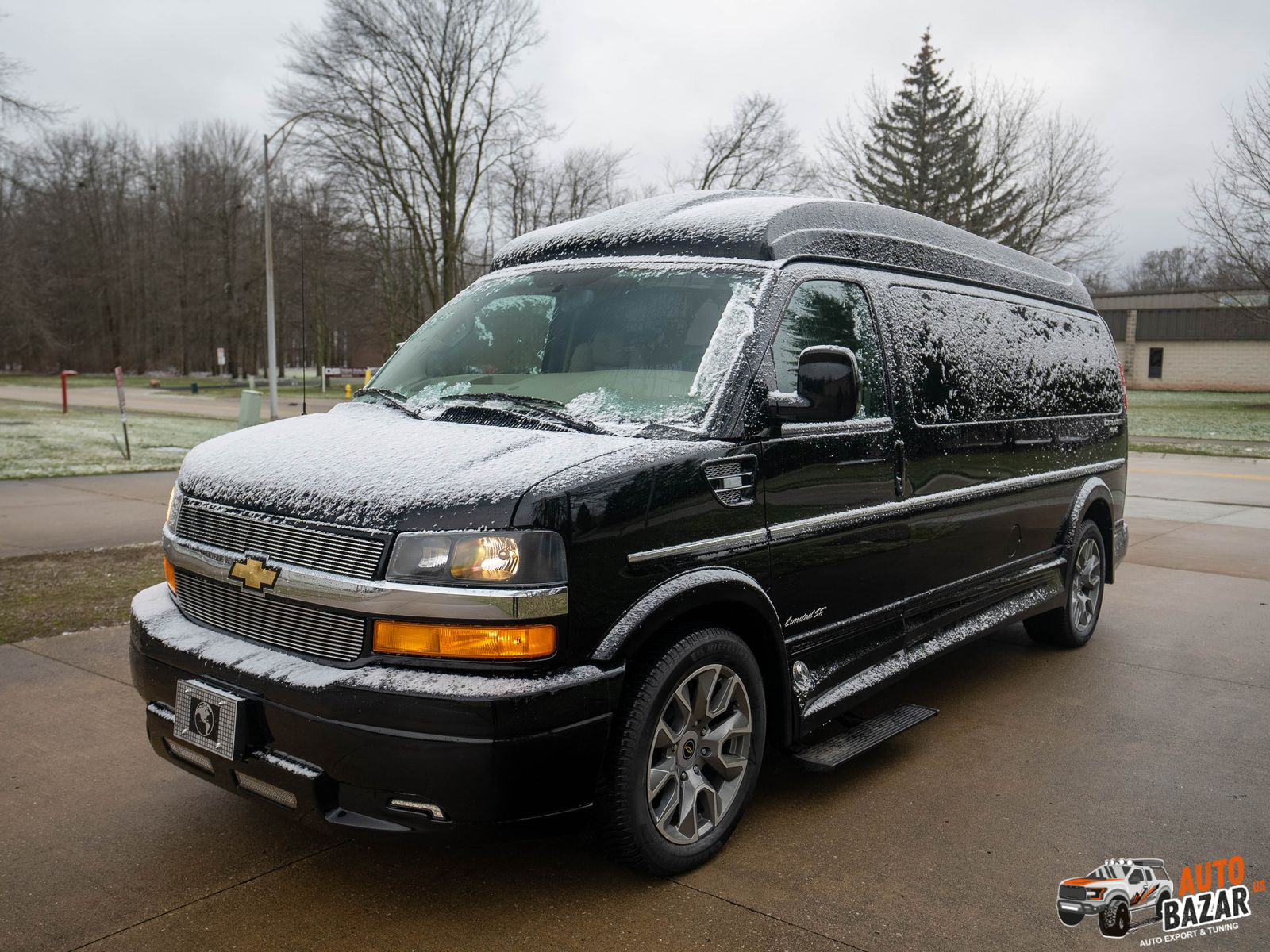 2023 Chevrolet Express 2500 Extended Wheelbase