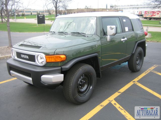 2011 Toyota FJ Cruiser 4WD