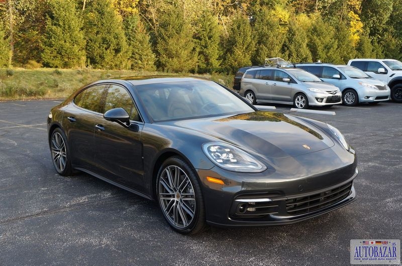 2018 Porsche Panamera 4S