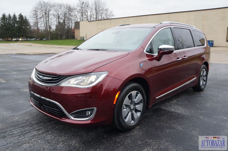 2017 Chrysler Pacifica Hybrid